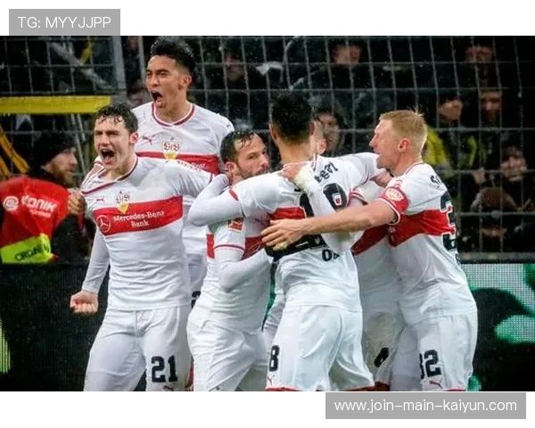 多特蒙德对斯图加特：赛前速读——两队焦点对决全景解析